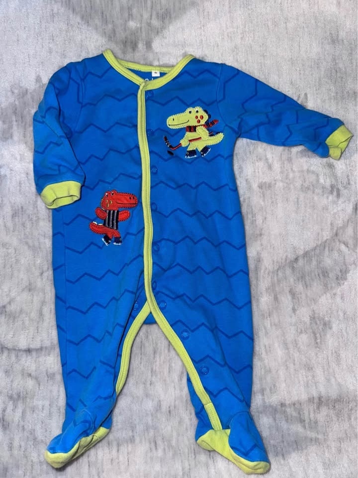Pekkle Pajamas - Snap Closure - 3 Months - photo 4