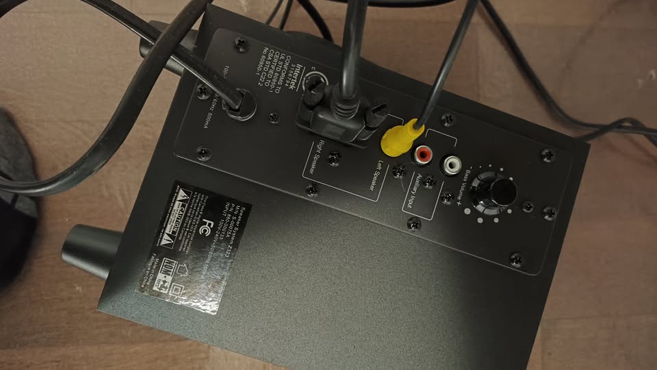 Logitech Z323 PC speakers (Speakers + Subwoofer) - photo 3
