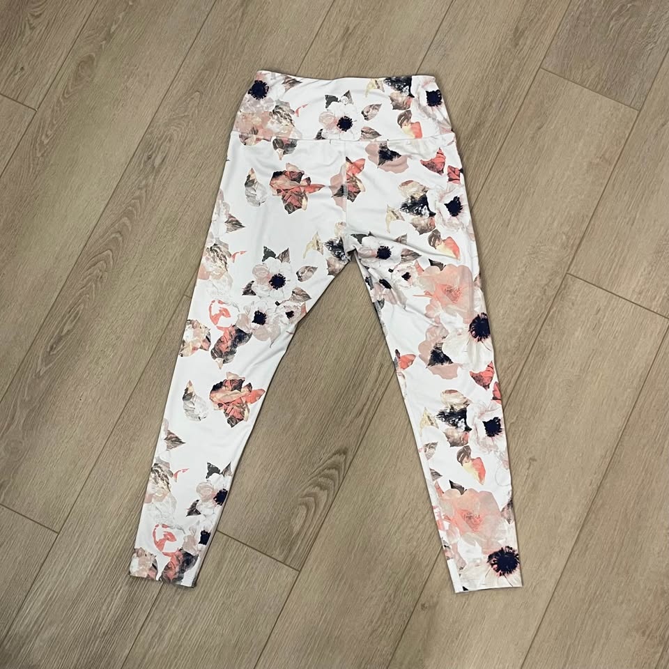 Apana Floral Ankle Crop Leggings - Size S - photo 5