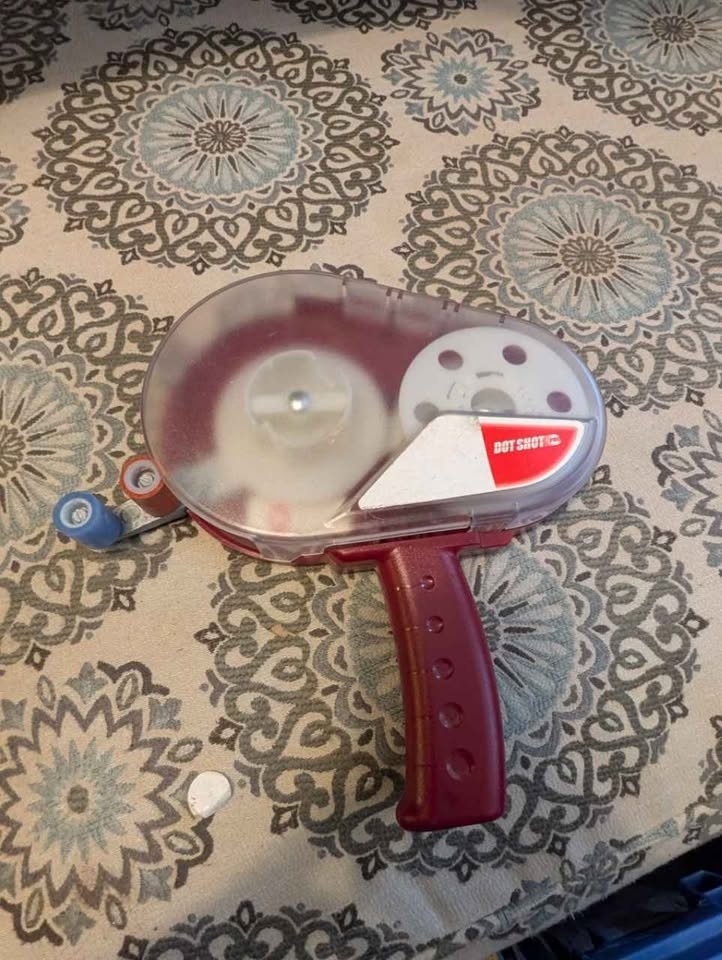 Dot Shot Pro Adhesive Dispenser - Glue Dot Gun - photo 3