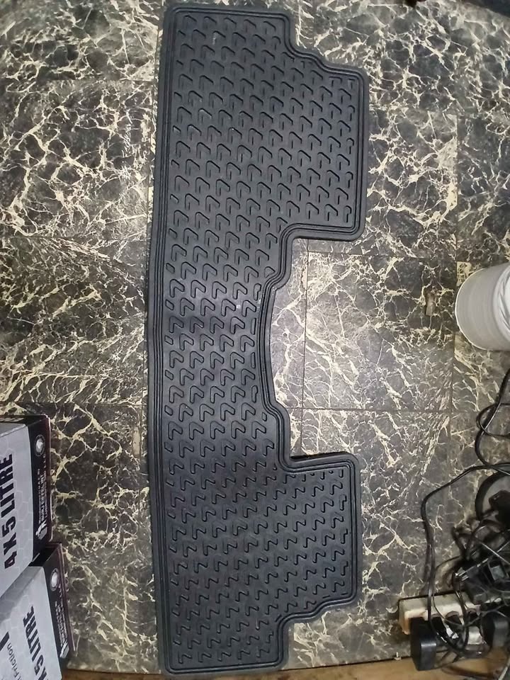 2010 Lexus RX 350 Winter Floor Mats - photo 2