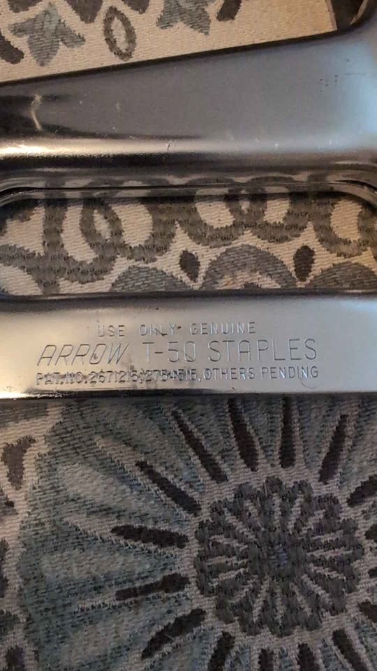 Arrow T-50 Staple Gun - photo 2