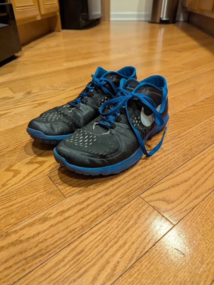 Men's Size 10.5 Blue Sneakers - photo 2