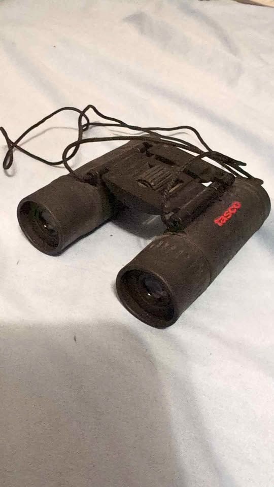 Tasco Binoculars 8x21