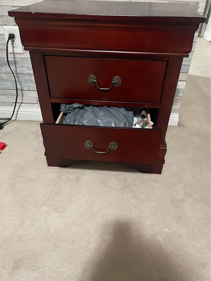 Night Stand - photo 4