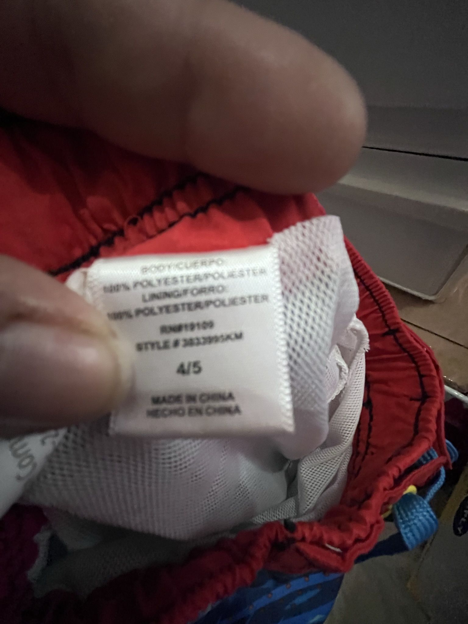 Boy Swim Shorts Size 4/5 - photo 2