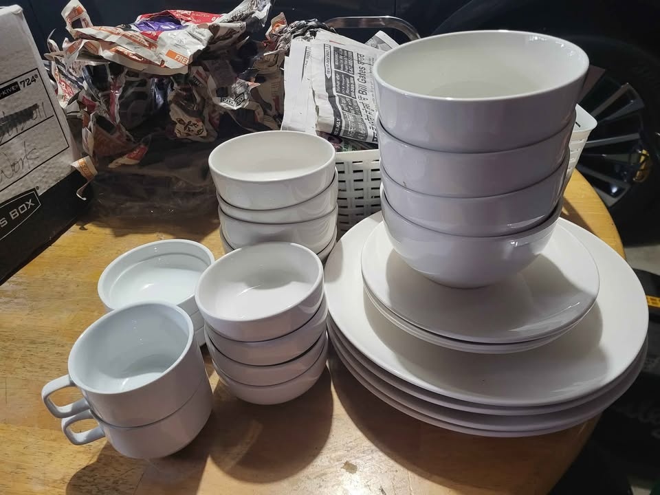 Kitchen Glass Dish and Bowl Set