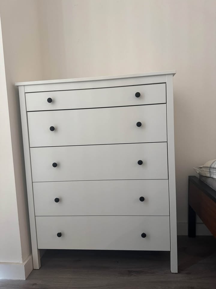 Ikea Hemnes 5 Drawer Dresser - photo 2