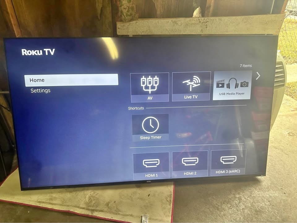 ROKU TV 75