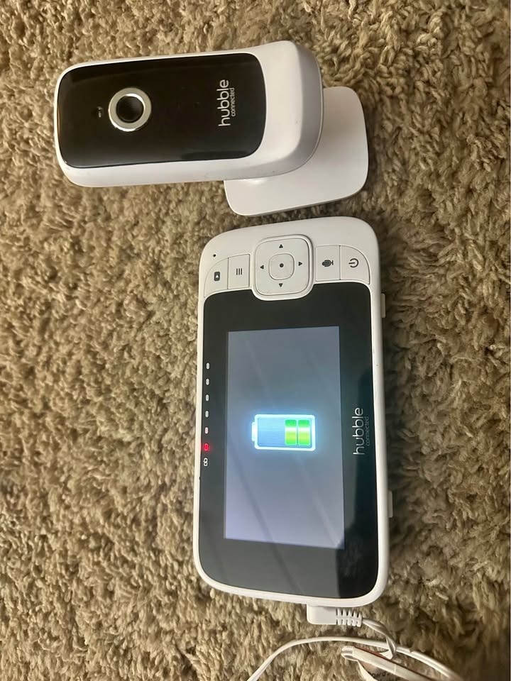 Hubble Connected Nursery Pal