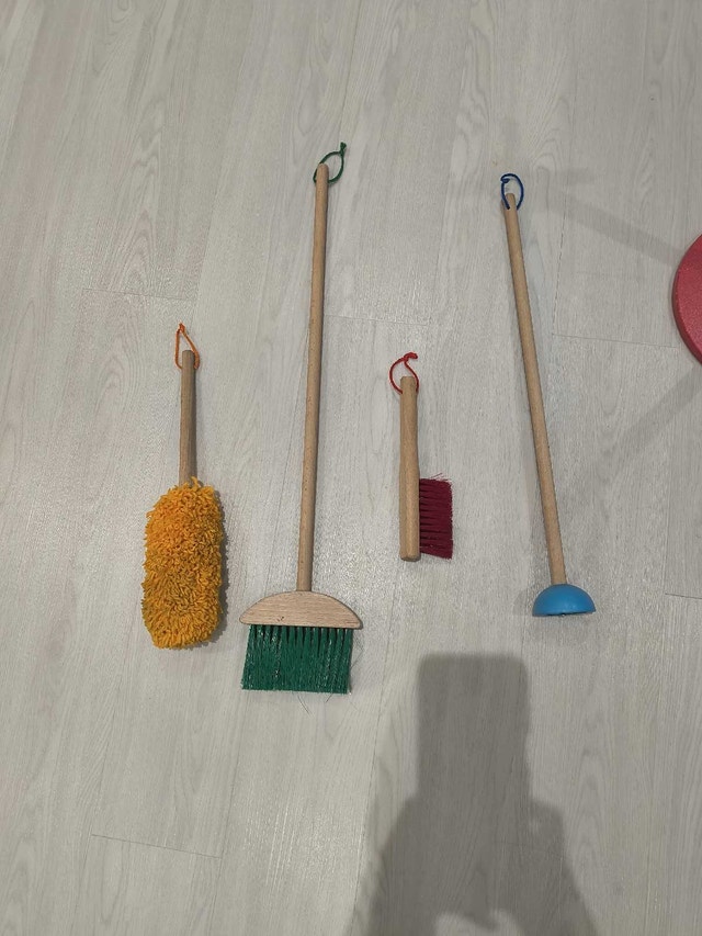Melissa & Doug Cleaning Set - photo 3