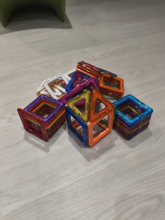 Magformers Toy - 50 Pieces