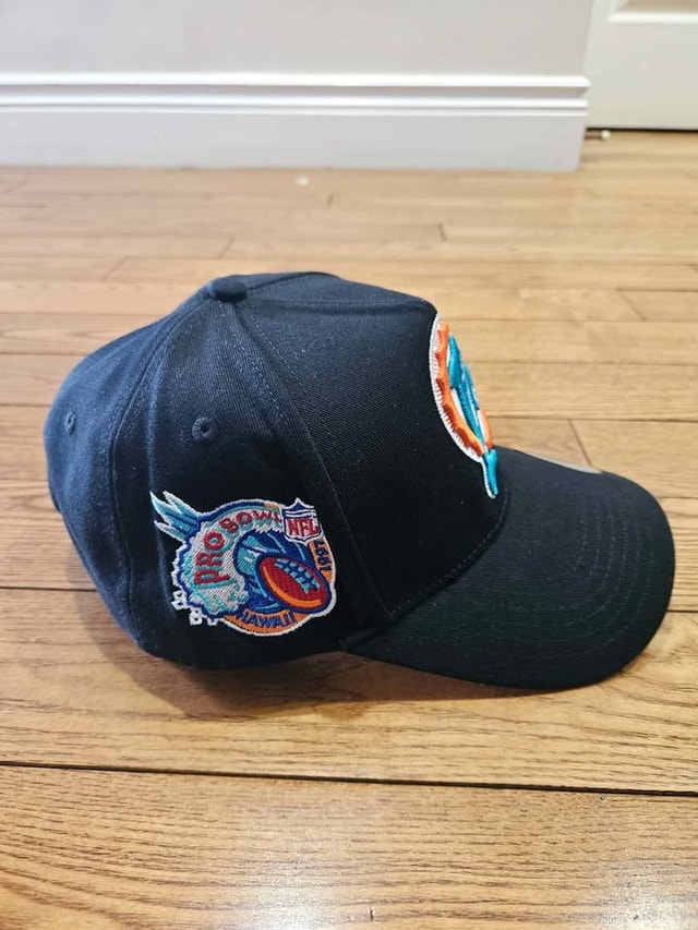 A-frame adjustable hats