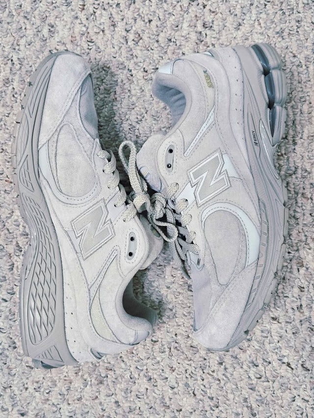 New Balance 2002R Deep Taupe