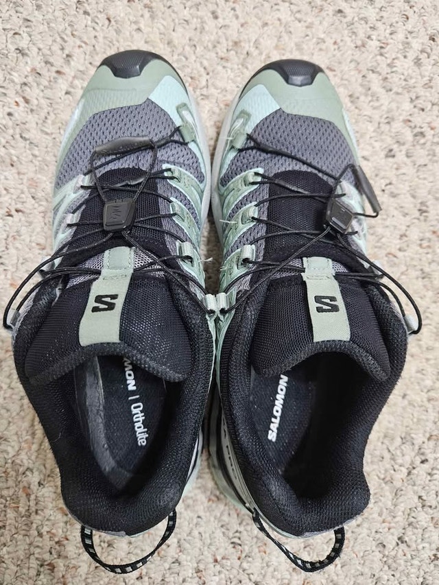 Salomon Women's XA Pro 3D V9 Gore-Tex Trail Running Shoes - photo 2