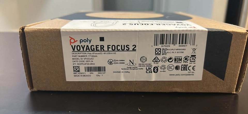 Poly Voyager Focus 2 UC Noise Cancelling Bluetooth Headset w/Boo - photo 3
