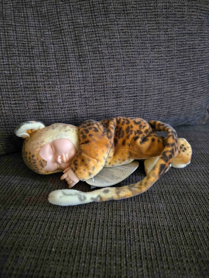 Anne Geddes Sleeping Leopard
