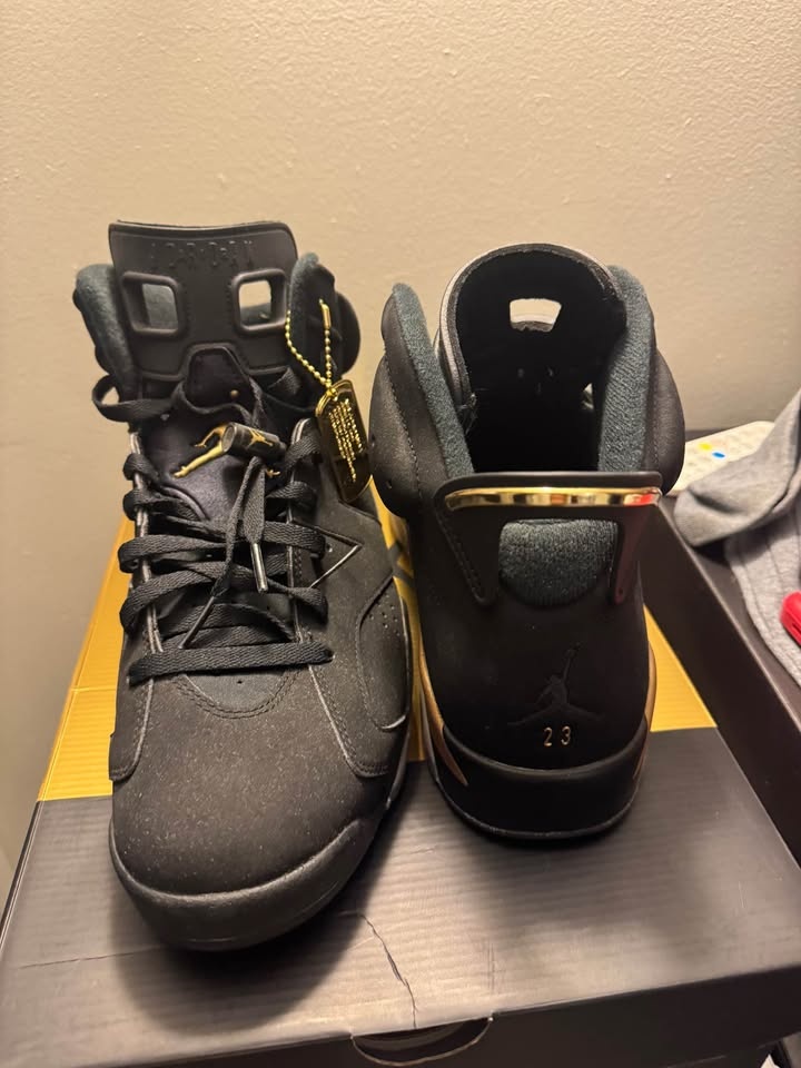 Air Jordan 6 Retro “Black/Gold” – Size 11 - photo 3