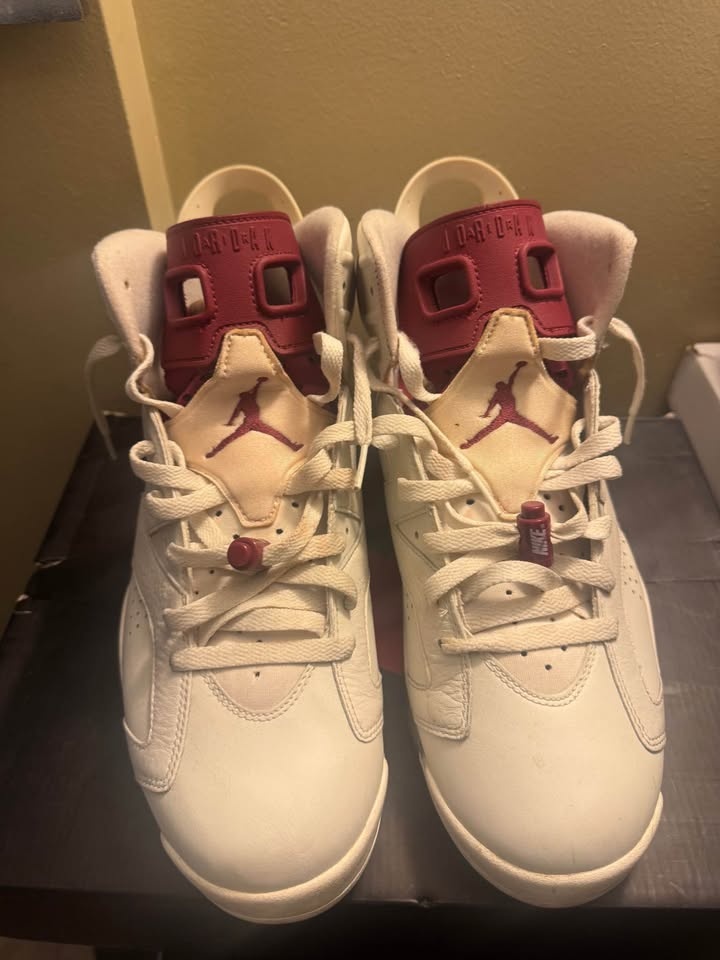 Air Jordan 6 Retro "Maroon" – Size 11.5 - photo 2