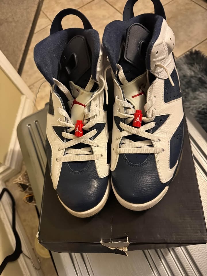 Jordan Olympic 6s sz 11 used but great condition