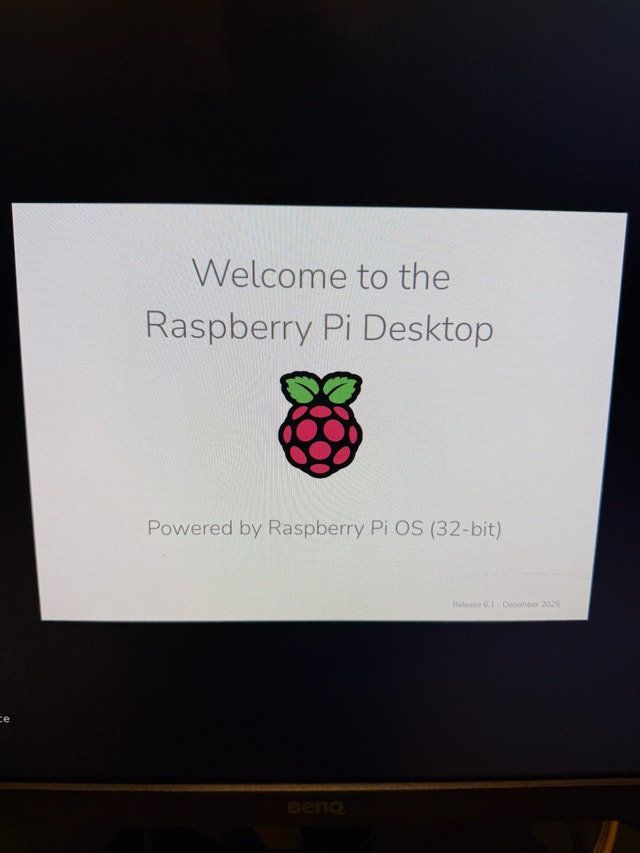 Raspberry Pi 2 Model B + 16GB SD Card - photo 3