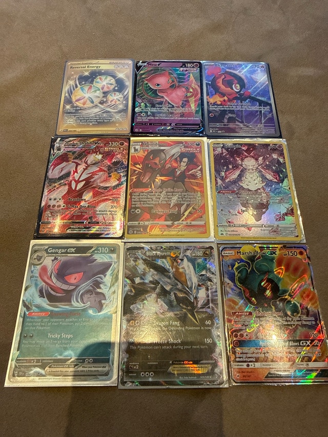 Pokemon Cards: Reversal Energy, Mew V, Charcadet, Urshifu VMAX, - photo 2