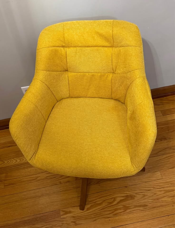 Yellow Swivel Chair Brand New - photo 2