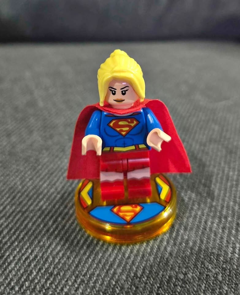 LEGO Dimensions Supergirl Minifigure 71340 Exclusive