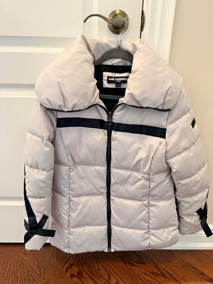 Karl Lagerfeld Paris light grey puffer jacket M