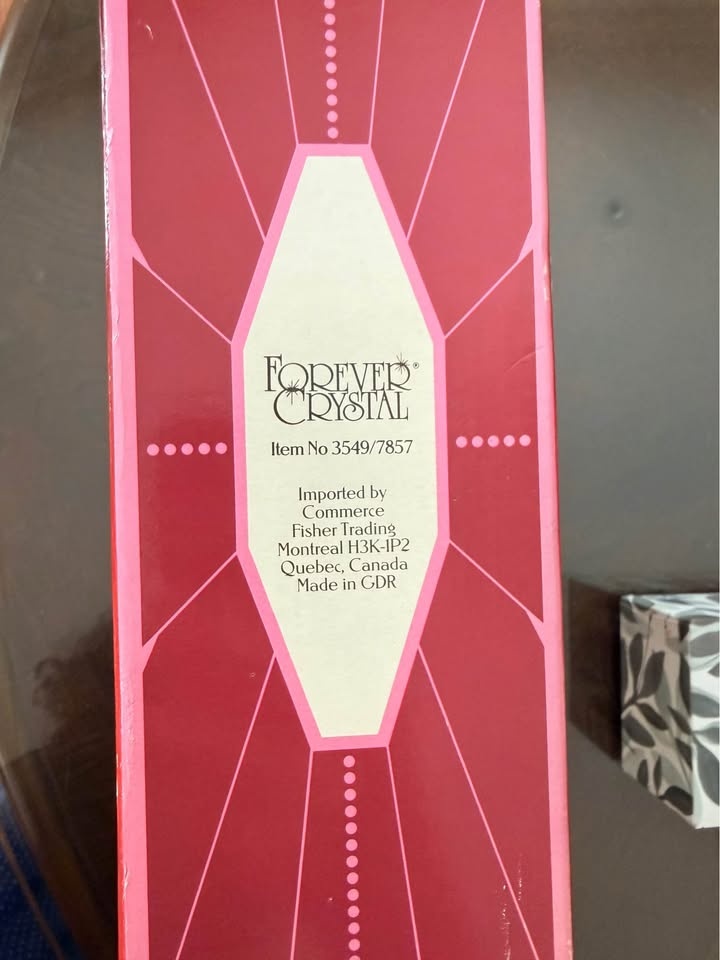 24% Lead Crystal Liquor Dispenser with 4 Glasses - photo 5