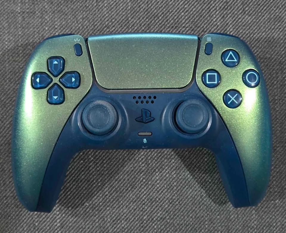 PlayStation 5 DualSense Wireless Controller - Chroma Teal - photo 4