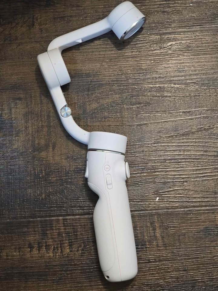DJI OM 5 Phone Gimbal Stabilizer - photo 5