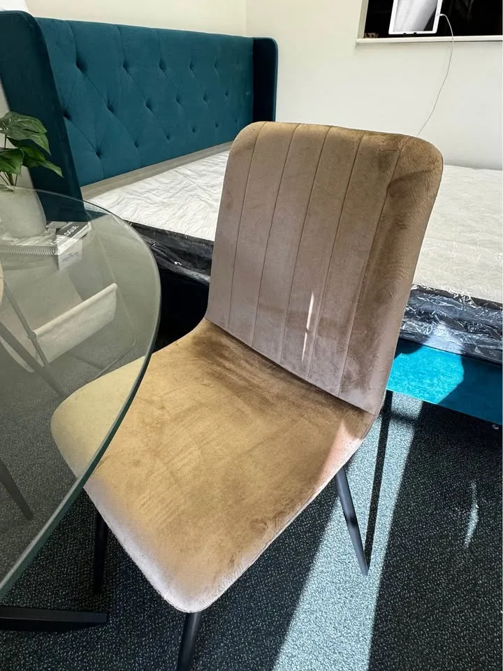 5 Pcs Dining Table Set/ Table and 4 chairs ▫️BRAND NEW▫️ image indicator(4)