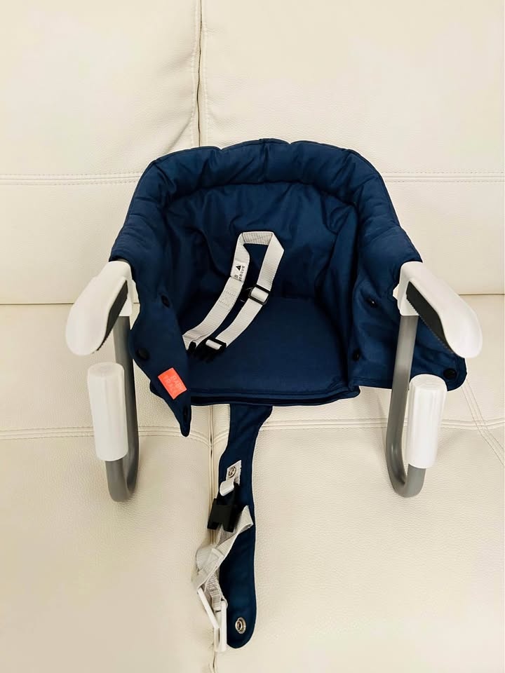 BABY TRALE Portable Clip-On High Chair Navy Blue