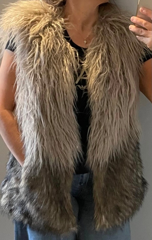 Zaria Faux Fur Vest - Size M