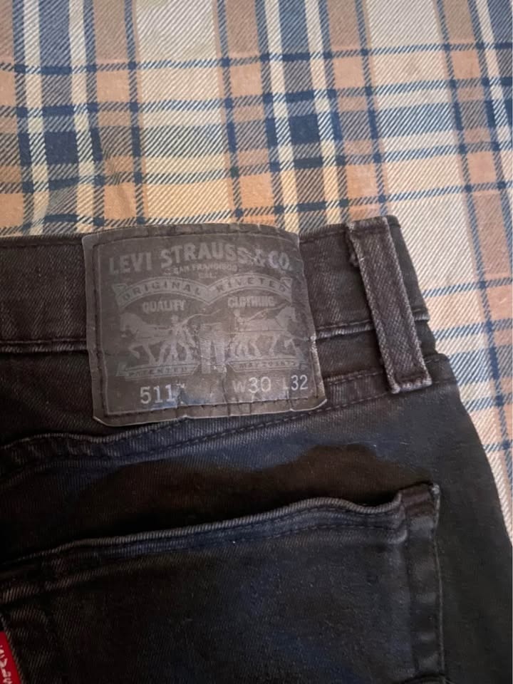 Black Levis 511 30/32 - photo 2