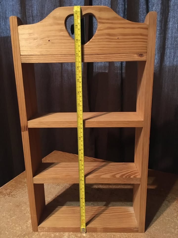 4 Tier Wood Wall Shelf with Heart - photo 5