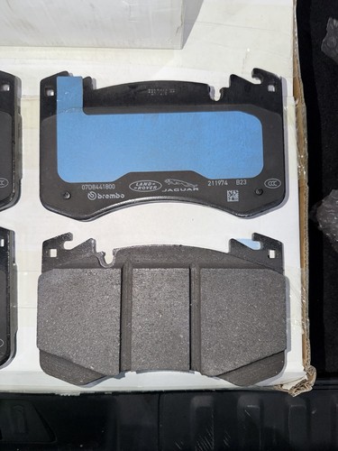 Land Rover Brake Pads OEM LR157389 - photo 2