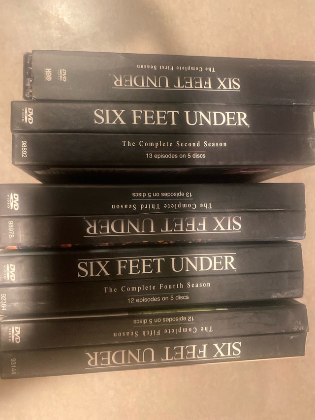 Six Feet Under DVD Set Seasons 1-5