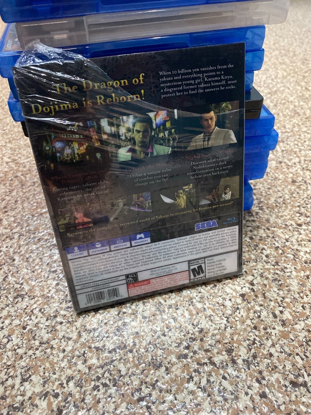 Yakuza Kiwami PS4 - photo 2