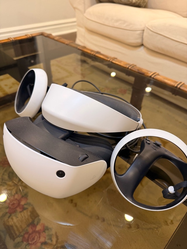 PlayStation VR2 (PS VR2)
