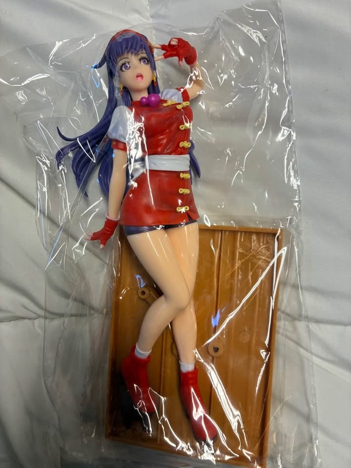 Athena Asamiya Figure - photo 2