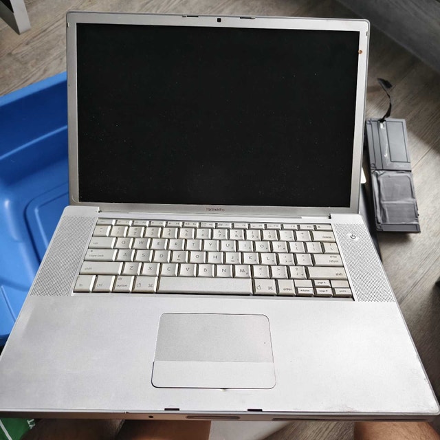 MacBook Pro 1st Gen - For Collectors or Parts - photo 3