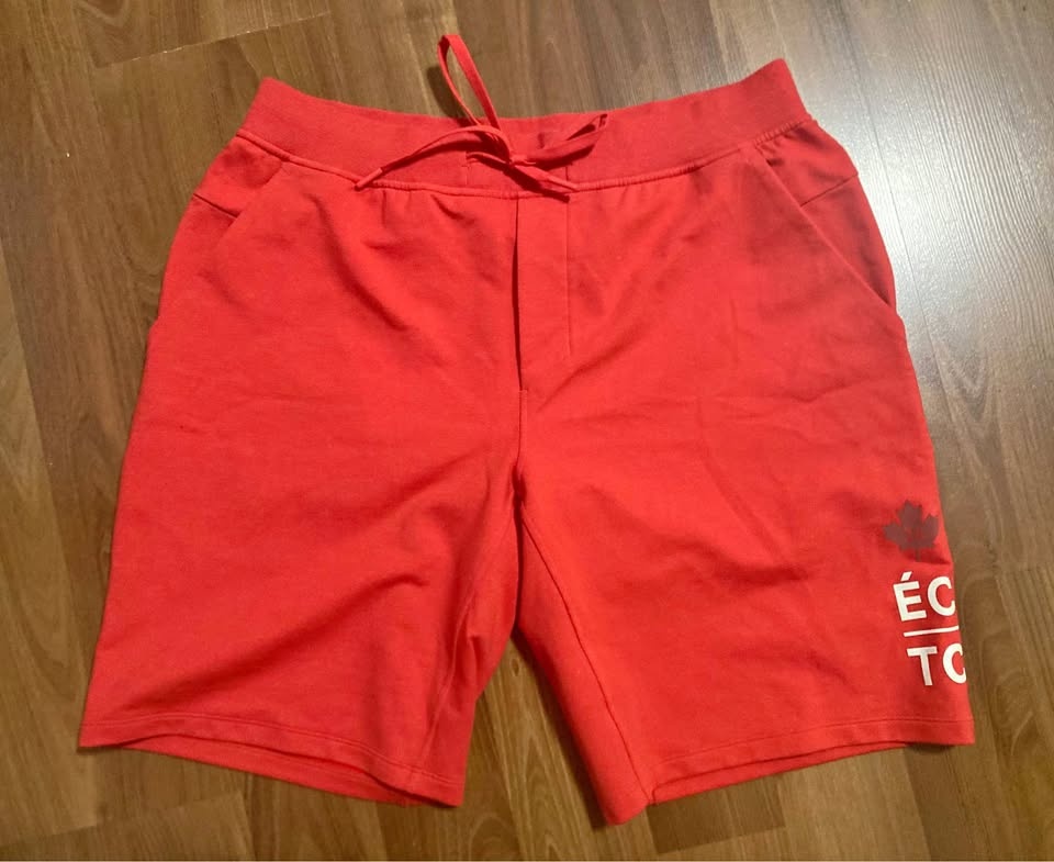 LULULEMON Team Canada Olympic Shorts MENS XL