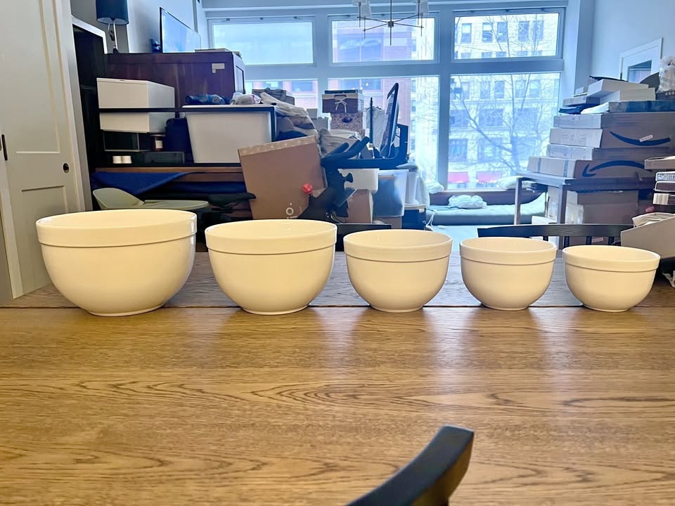 NEW CRATE & BARREL NESTING SET OF 5 MIXING BOWLS WHITE CERAMIC