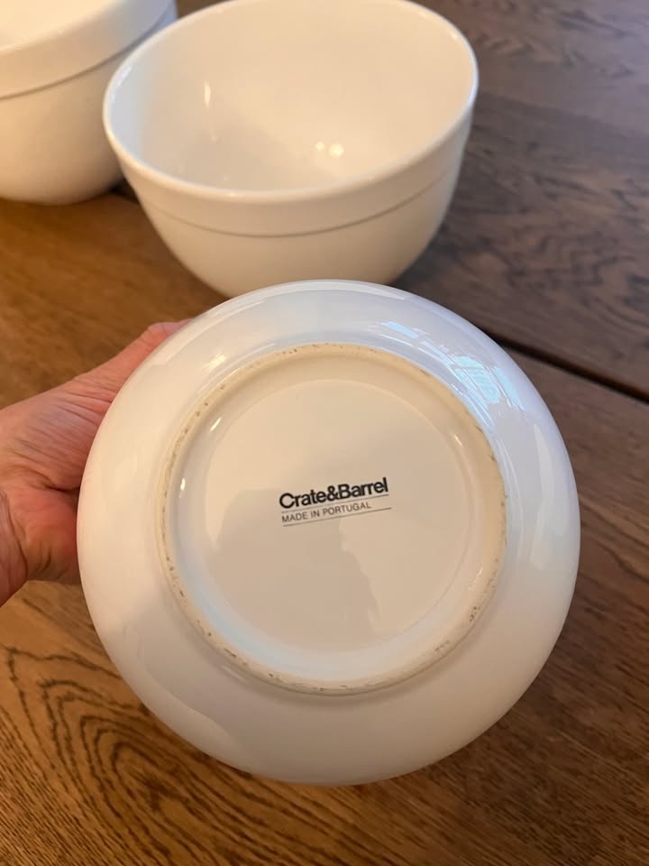 NEW CRATE & BARREL NESTING SET OF 5 MIXING BOWLS WHITE CERAMIC - photo 2
