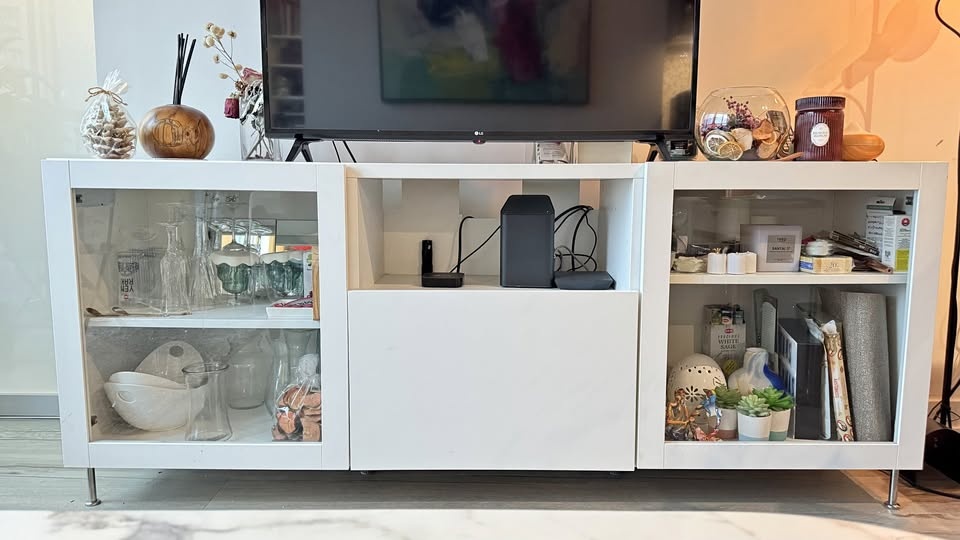 IKEA BESTÅ TV Stand with Glass Doors – White – Great Condition