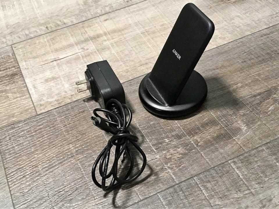 Anker Wireless Charger Qi Charging Stand Station