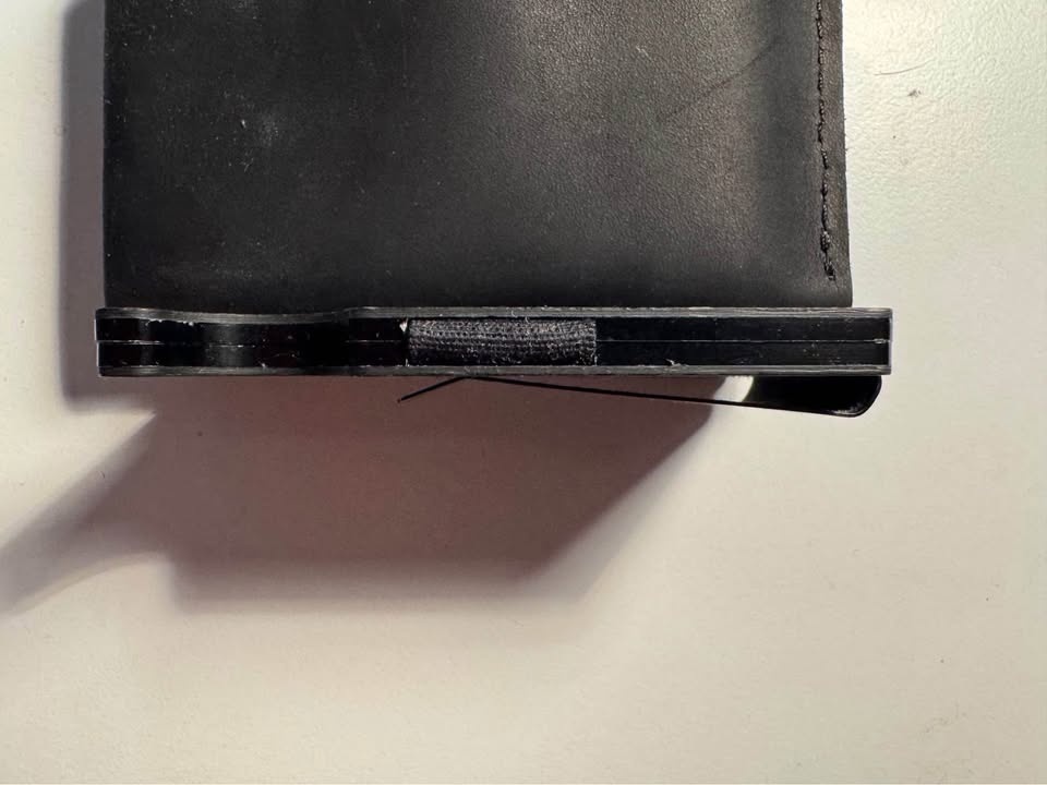 Slim Minimalist Wallet Card Case - photo 3