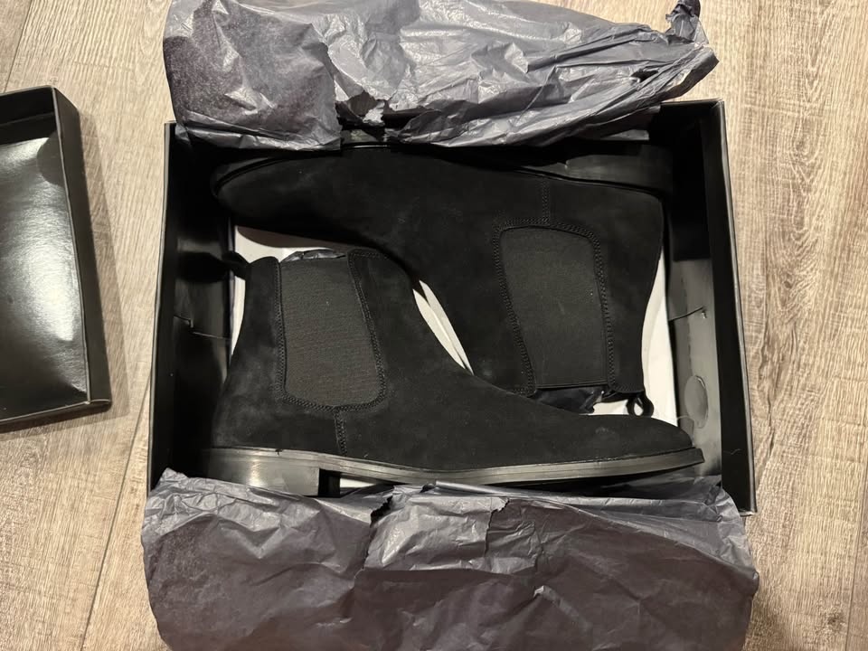Topman/ASOS Men’s Black Faux Suede Chelsea Boots US 11 UK 10 EUR - photo 5
